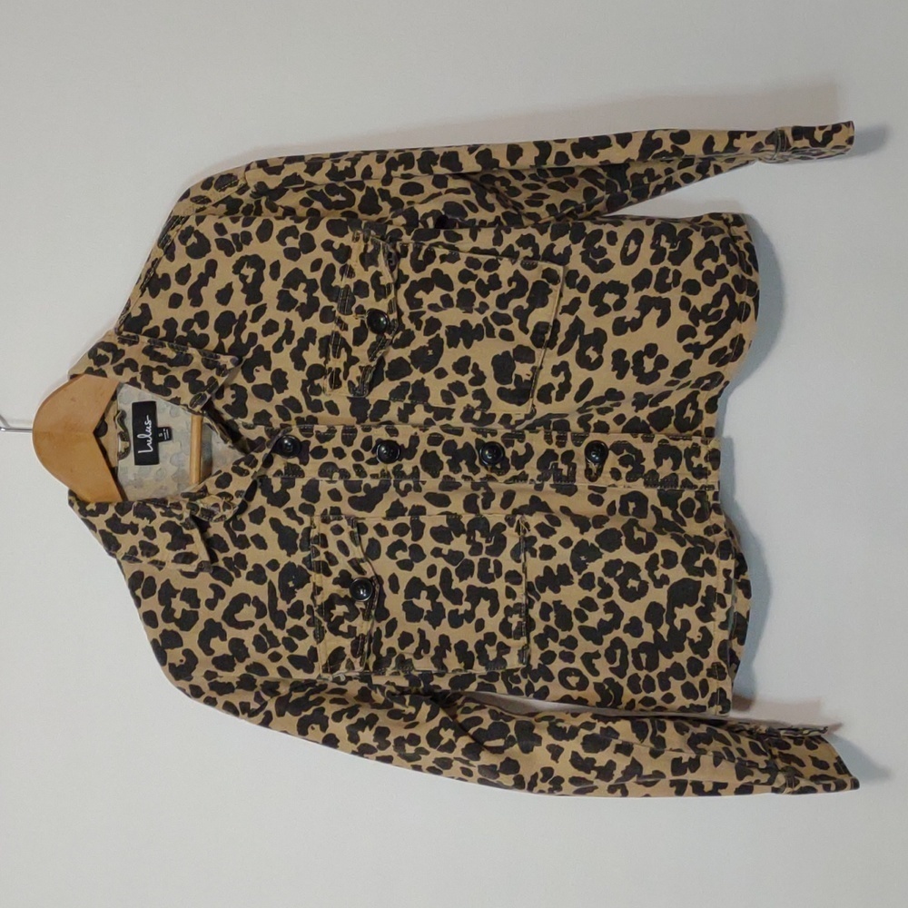 Lulus Fashionably Fierce Beige Leopard Print Denim Jean Jacket Size Small - Picture 7 of 10